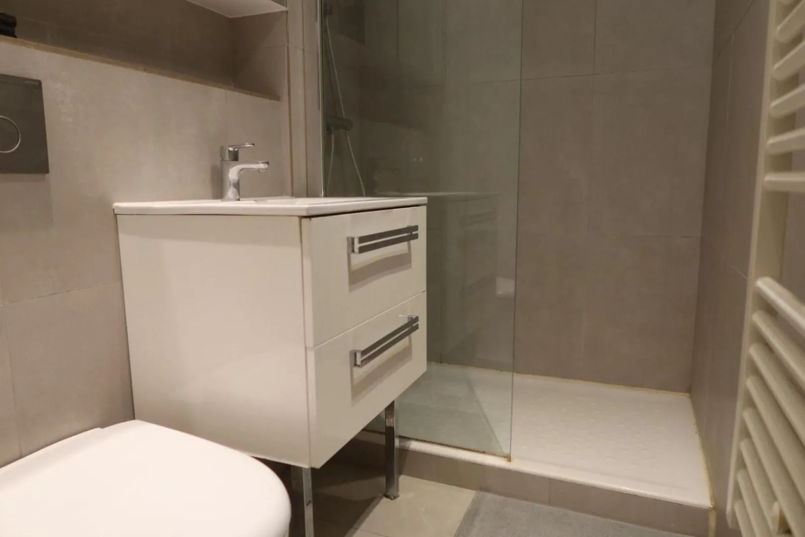Penzion Central Paris Apartment With Eiffel Tower View